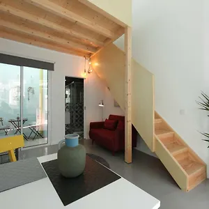 Dubocage43 Citycenter Ferienhaus